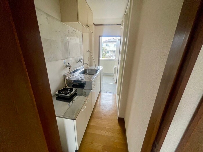 物件内観写真17　(廊下)