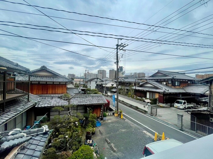 物件内観写真21　(室内からの展望)