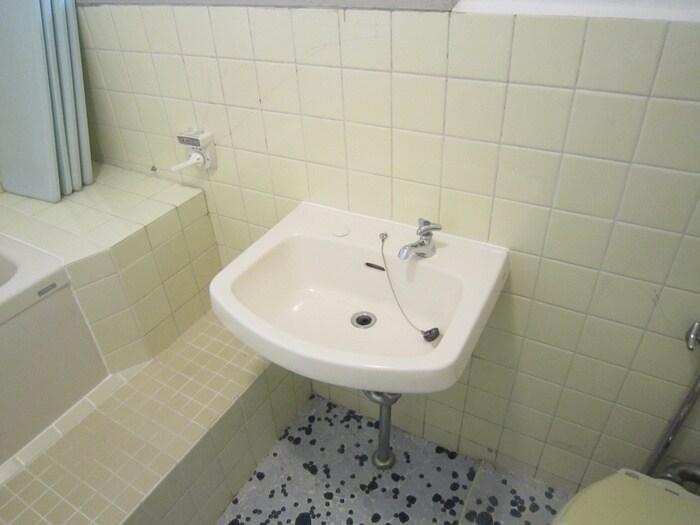 物件内観写真14　(洗面)