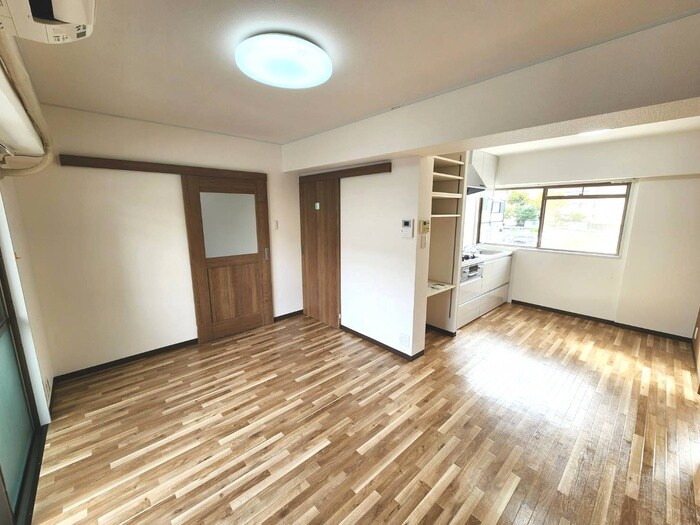 物件内観写真7　(居室)