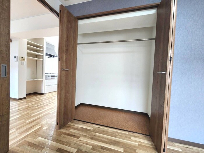 物件内観写真14　(収納)