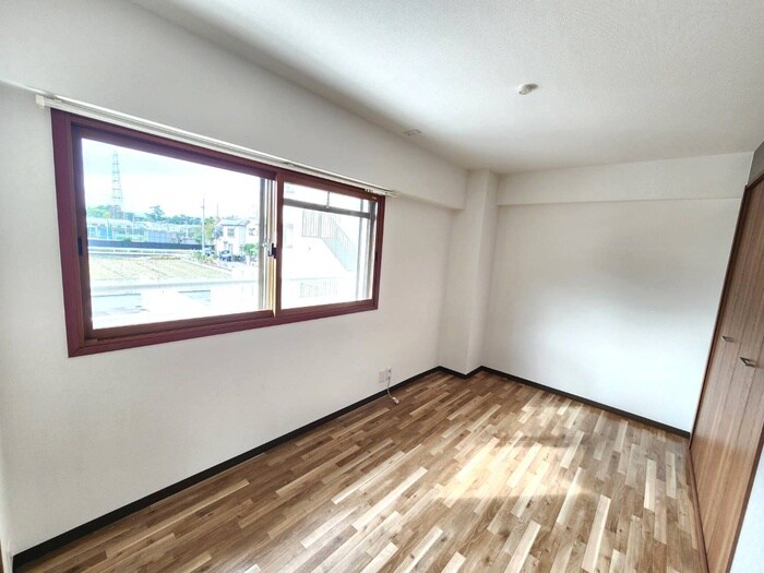 物件内観写真17　(居室)