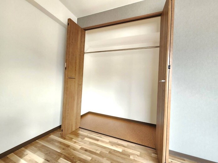物件内観写真20　(収納)