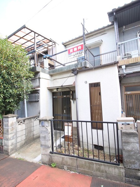 安堂町貸家外観写真