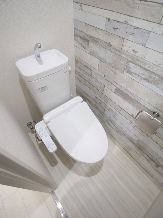 物件内観写真9　(トイレ)