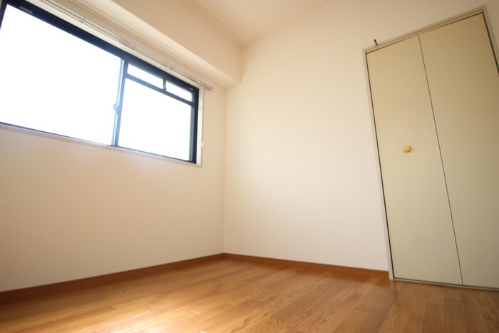 物件内観写真22　(居室)