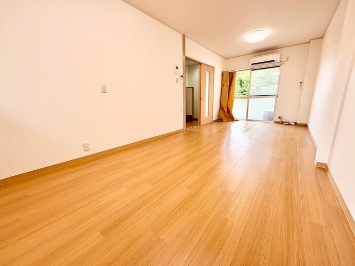 物件内観写真5　(居室)