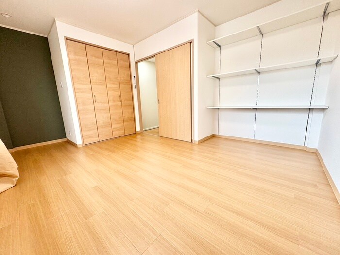 物件内観写真6　(居室)