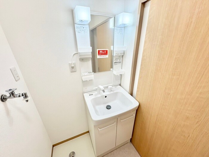 物件内観写真10　(洗面)