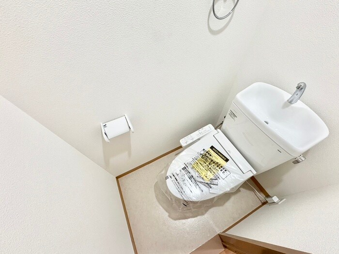 物件内観写真12　(トイレ)