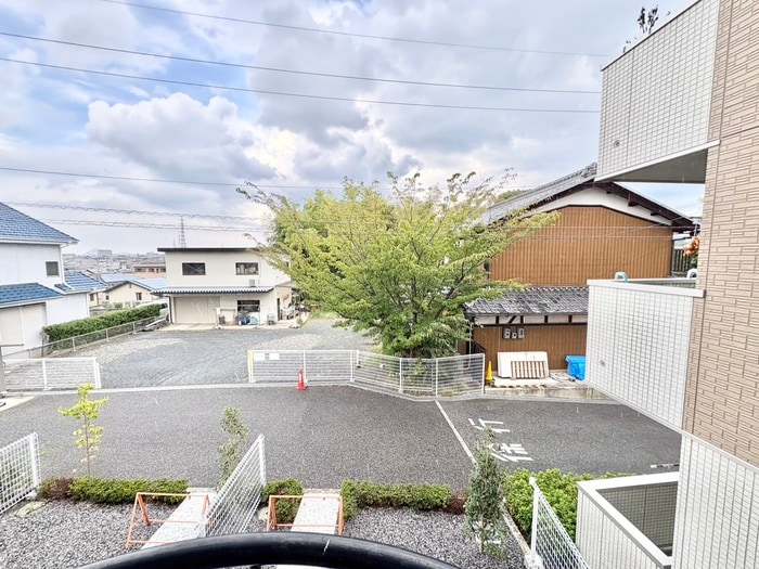 物件内観写真17　(室内からの展望)