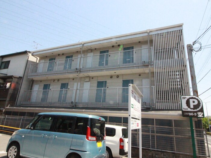 物件外観写真5　(外観写真)