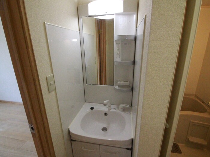 物件内観写真12　(洗面)