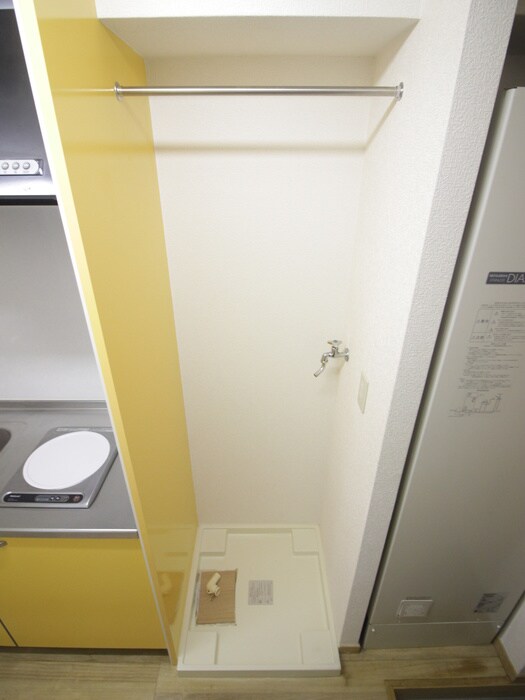 物件内観写真15　(洗濯機置場)