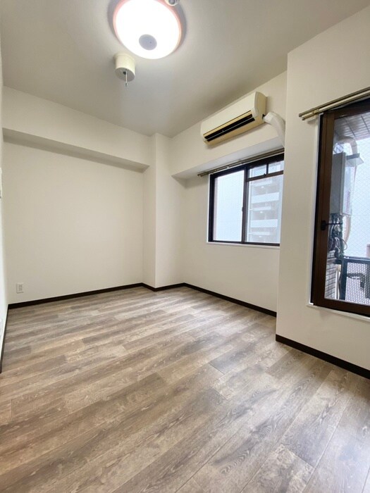 物件内観写真5　(居室)