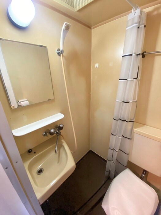 物件内観写真8　(洗面)