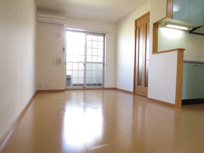 物件内観写真10　(居室)