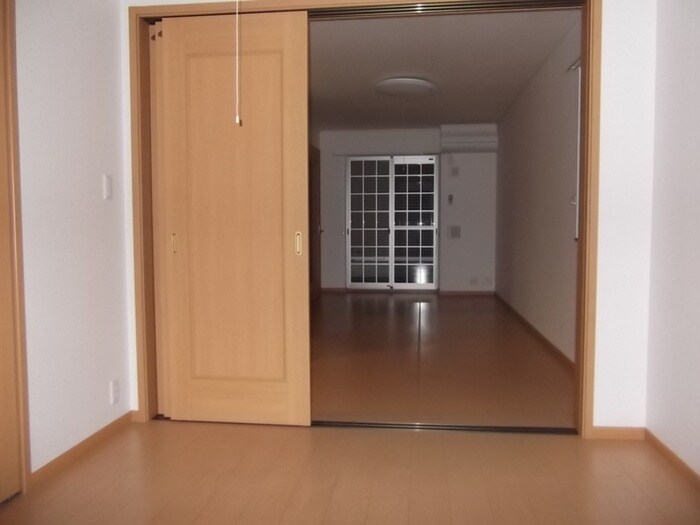 物件内観写真14　(居室)