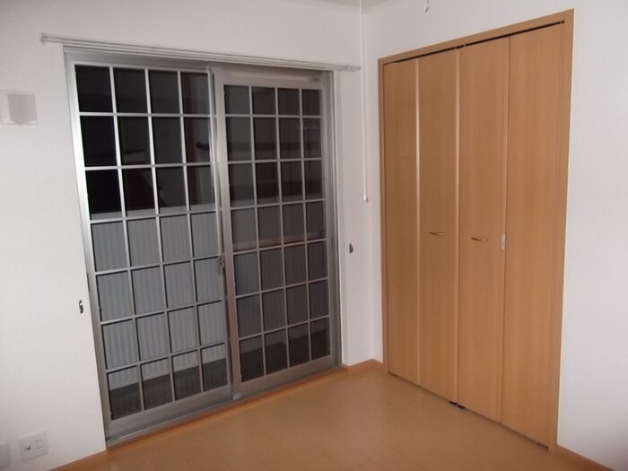 物件内観写真18　(居室)