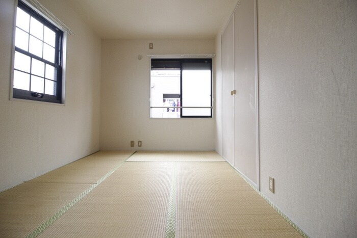 物件内観写真15　(居室)