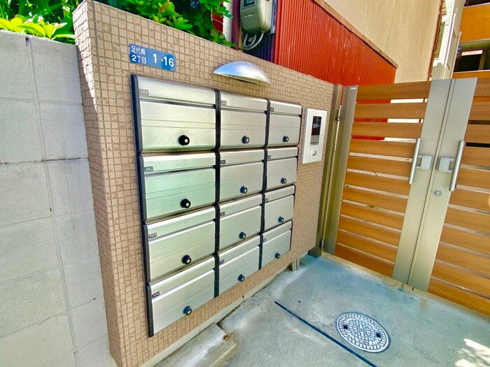 物件外観写真4　(建物設備)