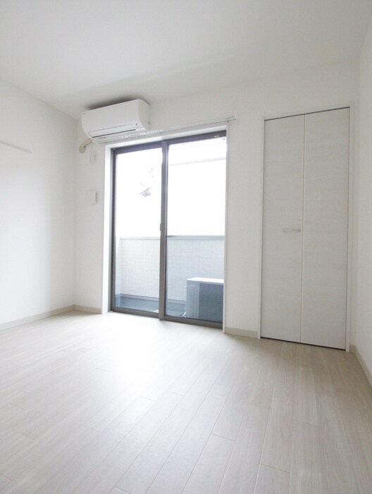 物件内観写真16　(居室)