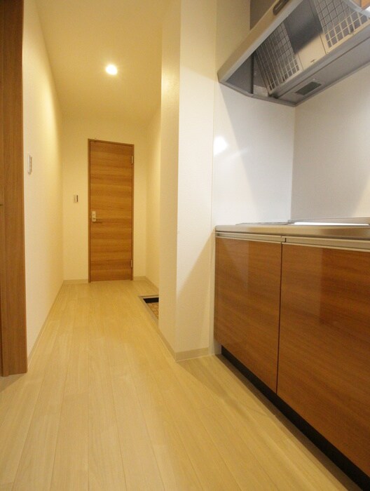 物件内観写真19　(廊下)