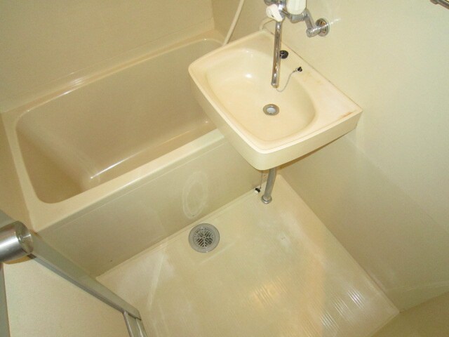 物件内観写真9　(バス／シャワールーム等)