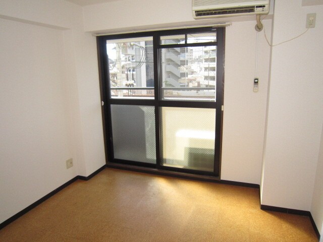 物件内観写真11　(居室)