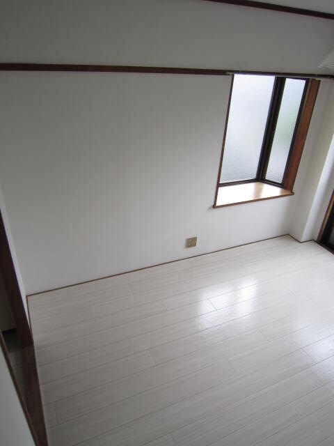 物件内観写真8　(内観写真)