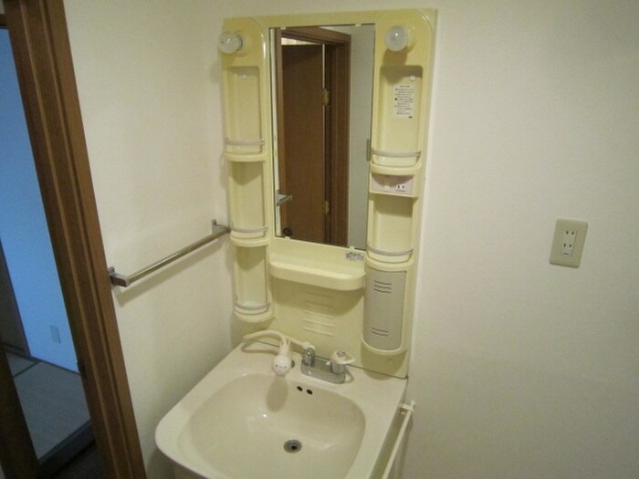 物件内観写真5　(洗面)