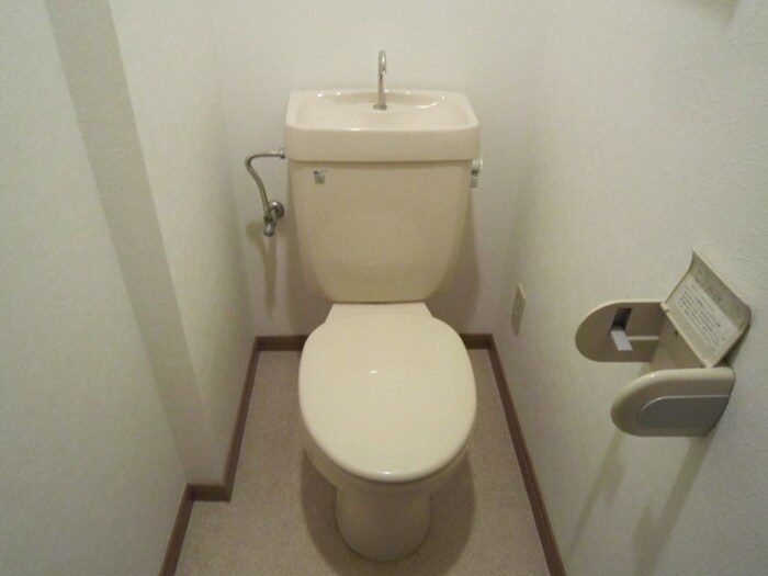 物件内観写真12　(トイレ)