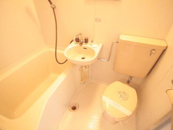 物件内観写真12　(バス／シャワールーム等)