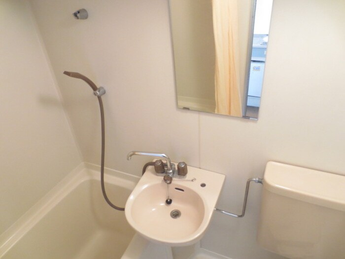 物件内観写真12　(洗面)