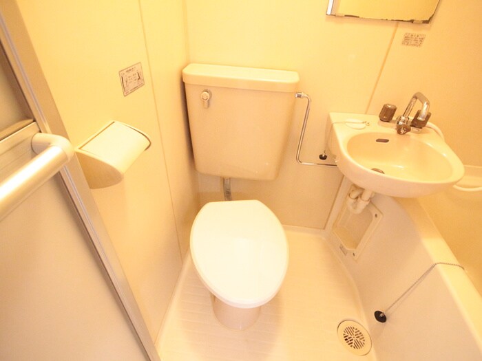 物件内観写真13　(トイレ)