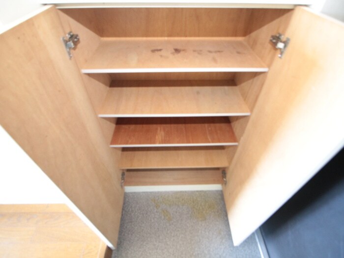 物件内観写真17　(靴箱)