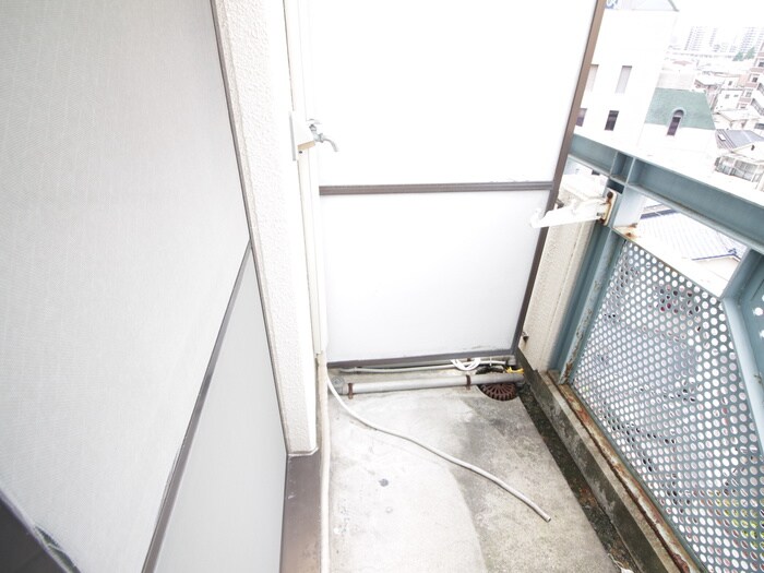 物件内観写真20　(洗濯機置場)