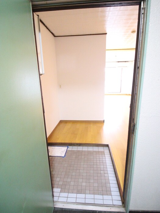 物件内観写真17　(玄関)