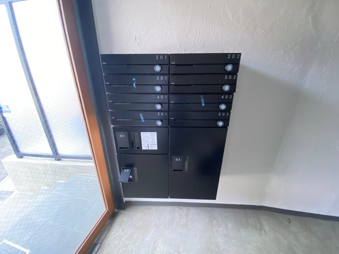 物件外観写真6　(建物設備)