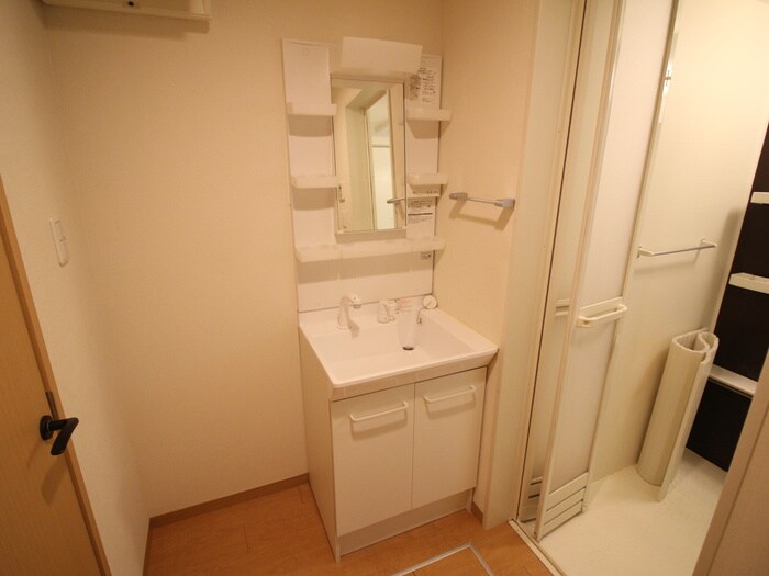 物件内観写真12　(洗面)