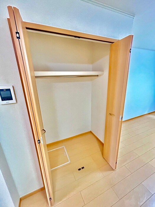 物件内観写真17　(収納)