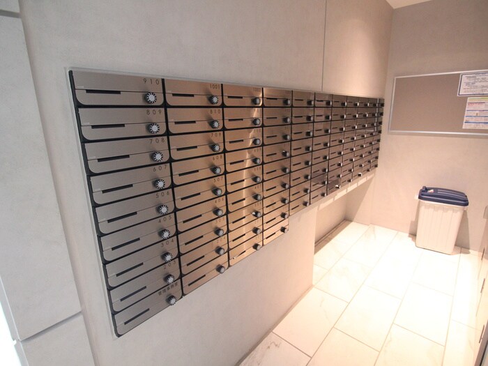 物件外観写真6　(建物設備)