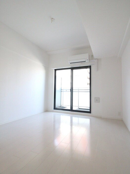 物件内観写真15　(居室)