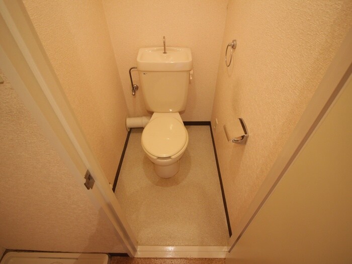 物件内観写真17　(トイレ)