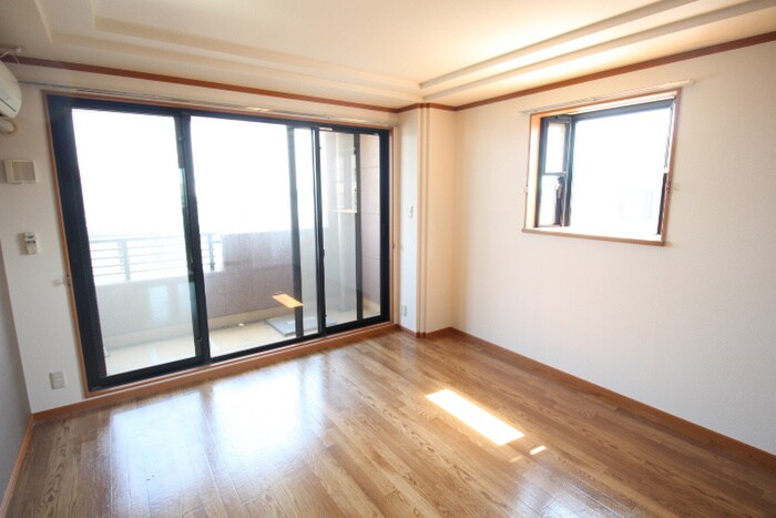 物件内観写真12　(居室)