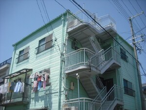 小山アパ－ト外観写真