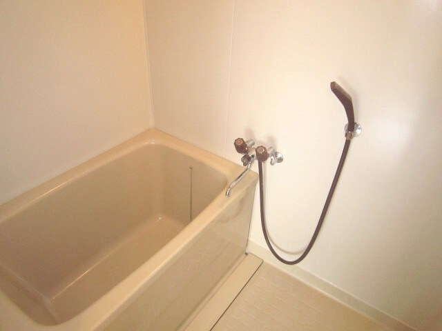 物件内観写真10　(バス／シャワールーム等)