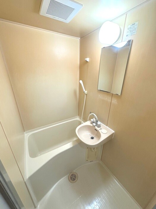 物件内観写真8　(バス／シャワールーム等)