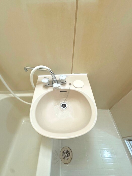 物件内観写真9　(洗面)