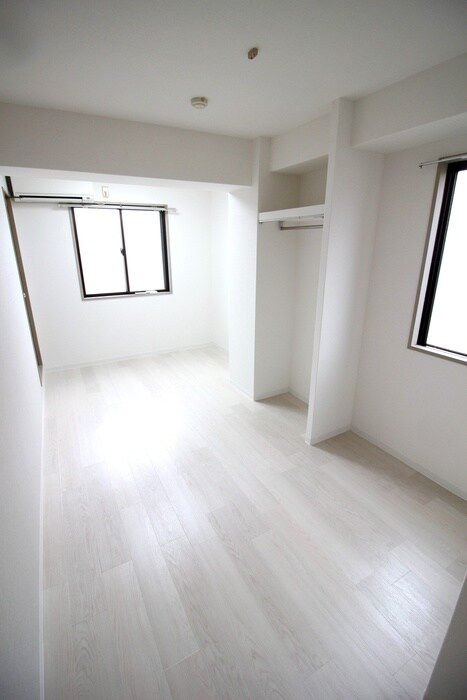 物件内観写真12　(居室)